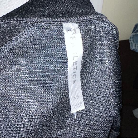 Fabletics Jojo Performance Jacket Black Size XS Tech Ready Thumb Holes Pockets - Picture 9 of 14